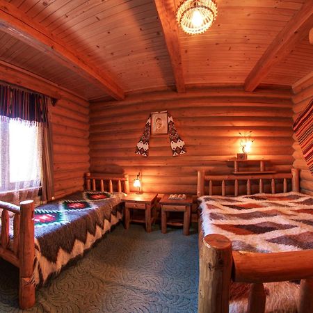 Hotel Gutsulia Bukovel Eksteriør bilde