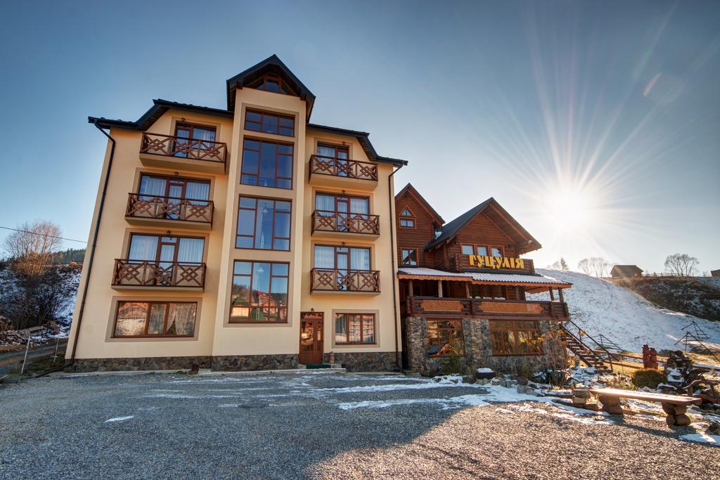 Hotel Gutsulia Bukovel Eksteriør bilde