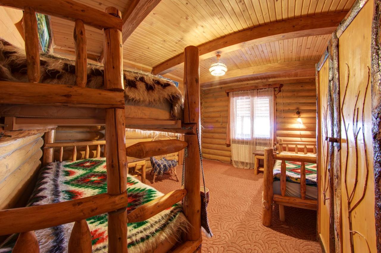 Hotel Gutsulia Bukovel Rom bilde