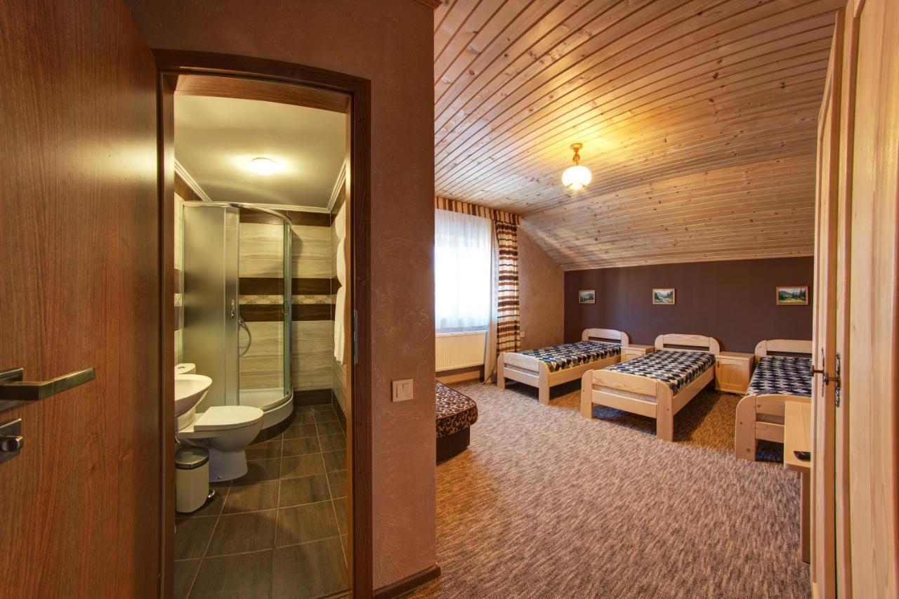 Hotel Gutsulia Bukovel Rom bilde