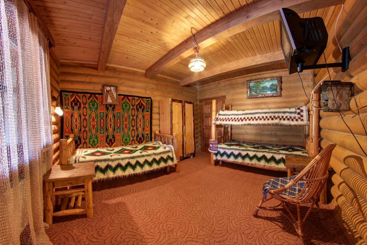 Hotel Gutsulia Bukovel Rom bilde