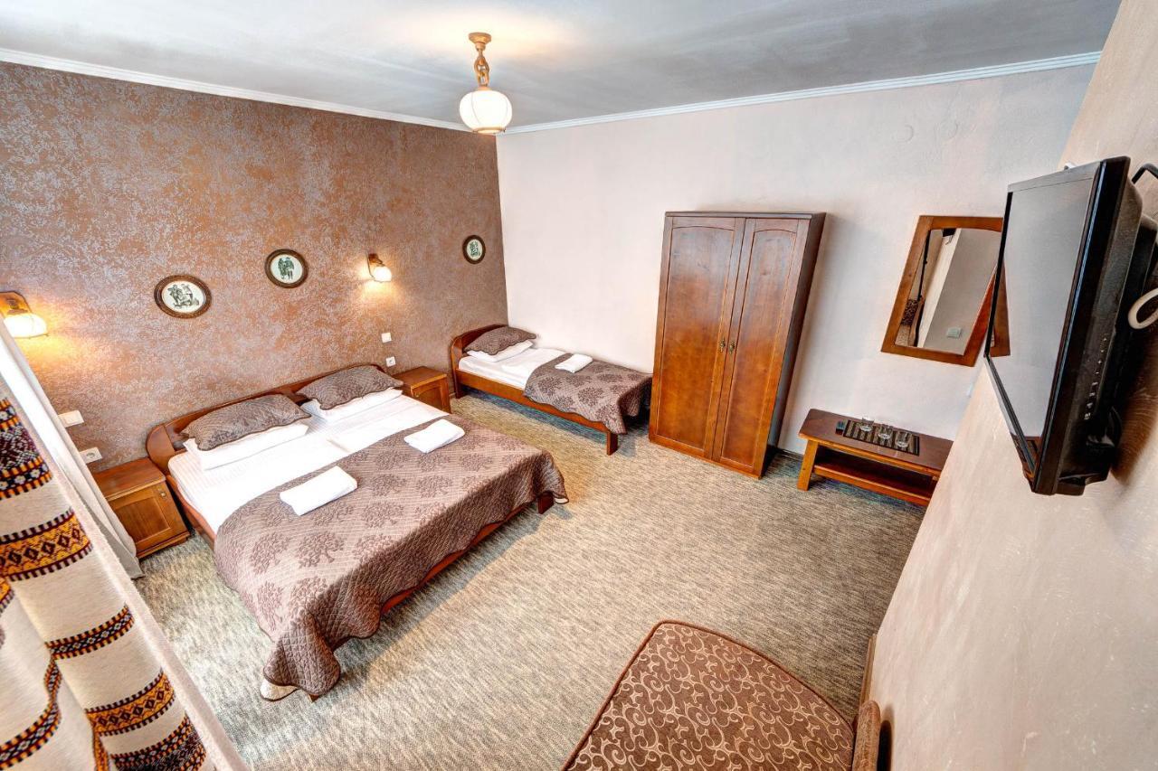 Hotel Gutsulia Bukovel Eksteriør bilde