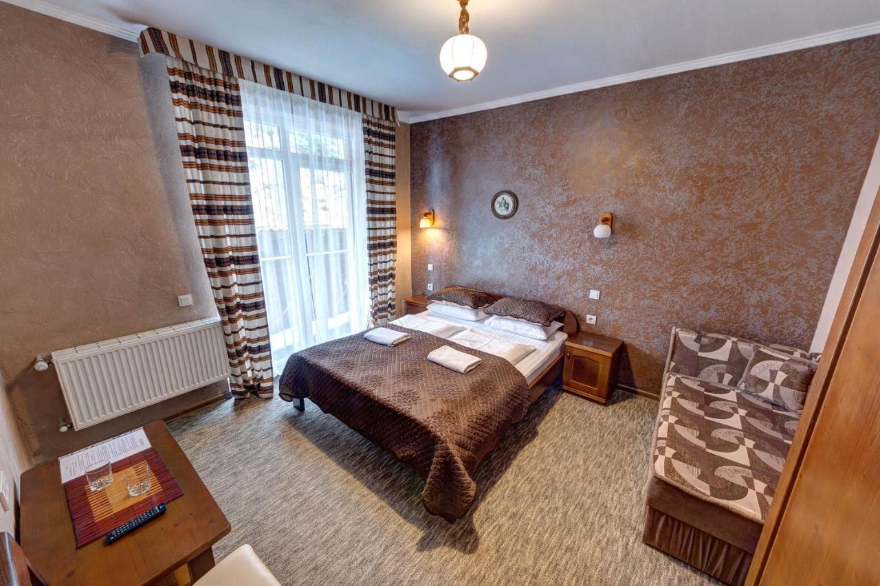 Hotel Gutsulia Bukovel Eksteriør bilde